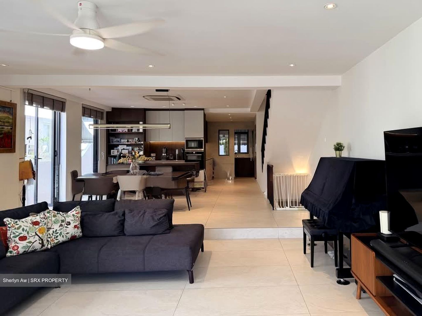 Serangoon Garden Estate (D19), Semi-Detached #559096901